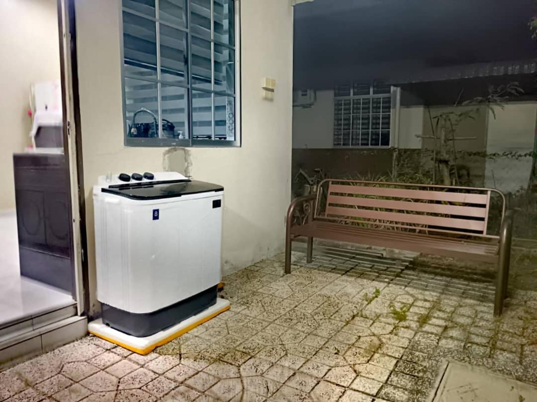Ebnur Homestay أروا المظهر الخارجي الصورة